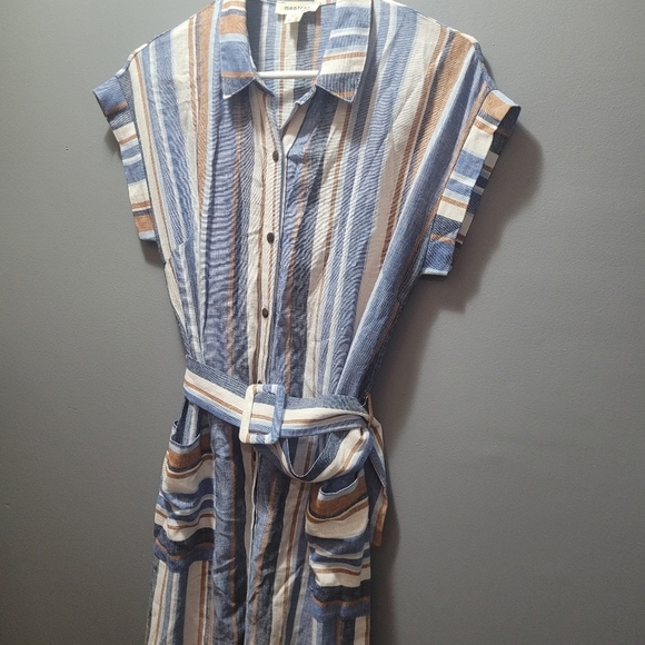 Monteau belted vertical striped dress M - Picture 6 of 8